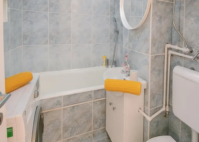 South Pearl Bucureşti