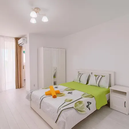 South Pearl בוקרשט